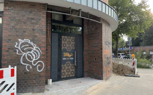 Eingang des neuen Svaadish-Restaurants vor Eröffnung: Indisches Streetfood bald in Eimsbüttel /  ©Johanna Zobel