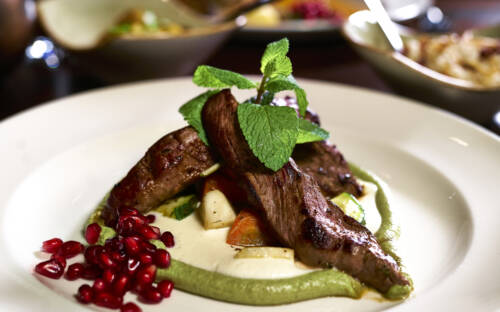 Das Fardi auf der Uhlenhorst verspricht „syrische Haute Cuisine“. Dabei ist noch Potenzial für mehr / ©Marc Sill 