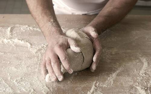 Das Hamburger Rundkorn ist ein aromatisches Roggenbrot, das viel Ruhe braucht, um den kräftigen Geschmack zu entfalten /©Bäcker Bahde