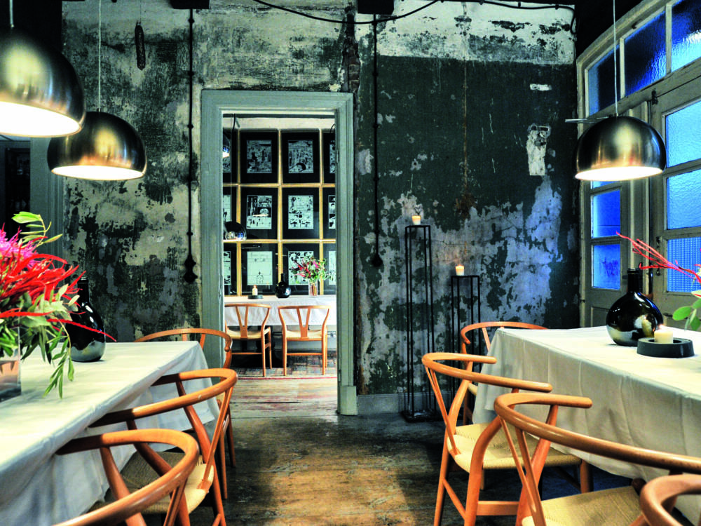 Hier wird die italienische Aperitivo-Kultur in lässigem Style gefeiert: STANDARD in St. Pauli  / ©STANDARD