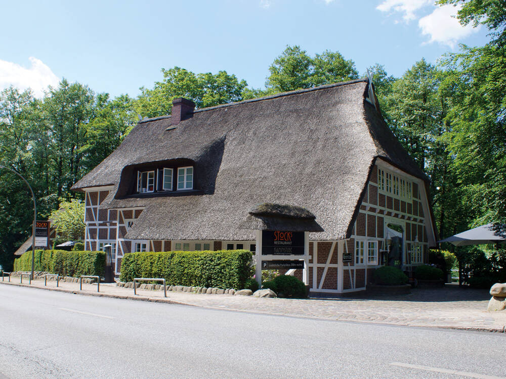 Damals noch Stock’s, heute Das Pfeiffers: Das Reetdachhaus in Lehmsahl-Mellingstedt ist eine wichtige Ausgehlocation im Stadtteil / ©Stocks