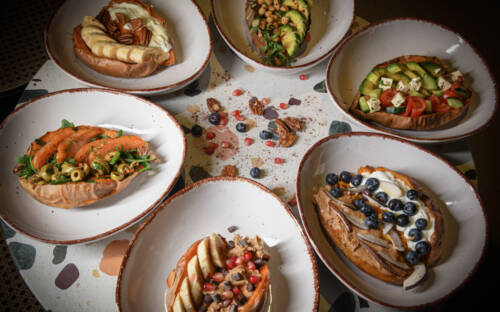 Im neuen Potato Atelier gibt es die Kartoffel als Basis und dazu eine bunte Auswahl an Toppings / ©Potato Atelier