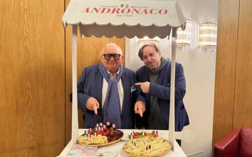 Vincenzo Andronaco und Opernintendant Georges Delnon bringen gemeinsam Italien nach Hamburg / ©Constantin PR