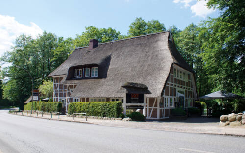 Der Backfisch bleibt als Konstante: Wo früher das Stocks beheimatet war, hat Thomas Schnabel übernommen und das Restaurant nach seinem Großvater benannt / ©Stocks