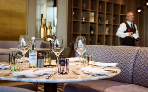 Der Gastraum der neuen Osteria Due soll an eine italienische Piazza erinnern / ©The Fonteney