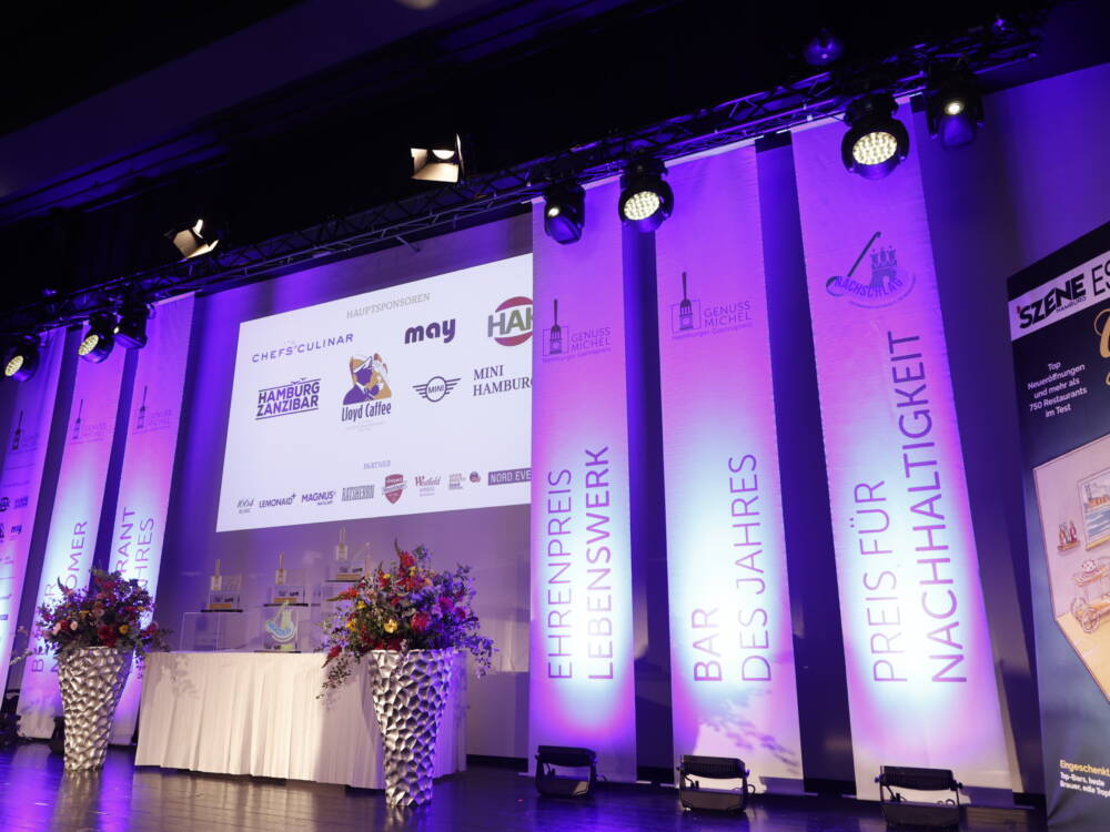 2025 wird erstmals der HaspaJoker-Award auf der Bühne des Genuss-Michels verliehen / ©Jan-Rasmus Lippels