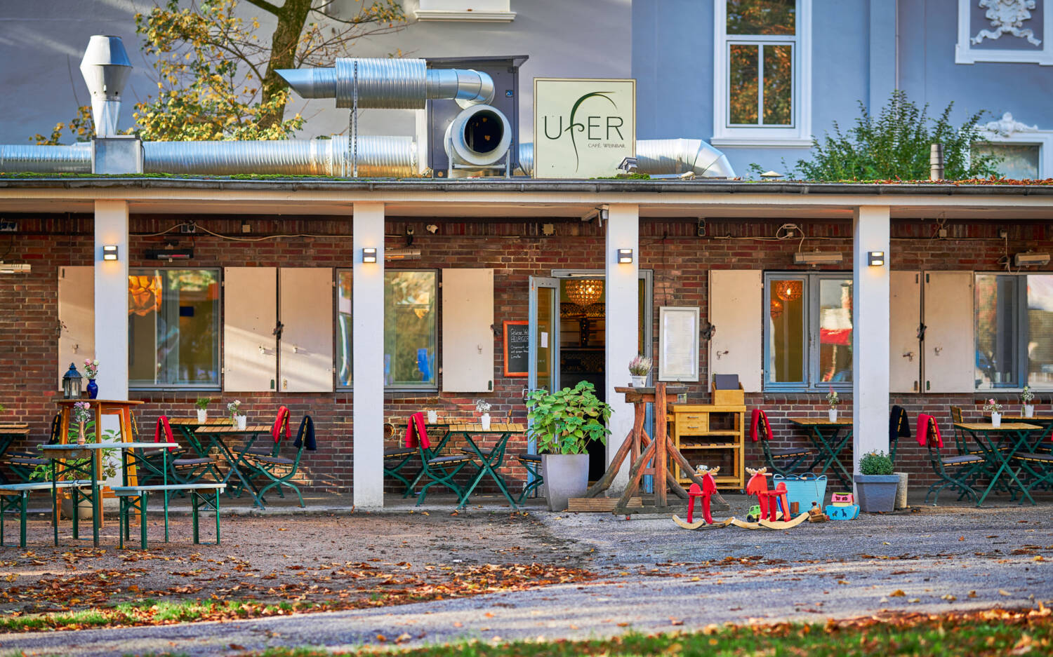 Frischer Wind: Das Ufer Restaurant wurde Anfang März unter neuer Leitung wiedereröffnet / ©Marc Sill