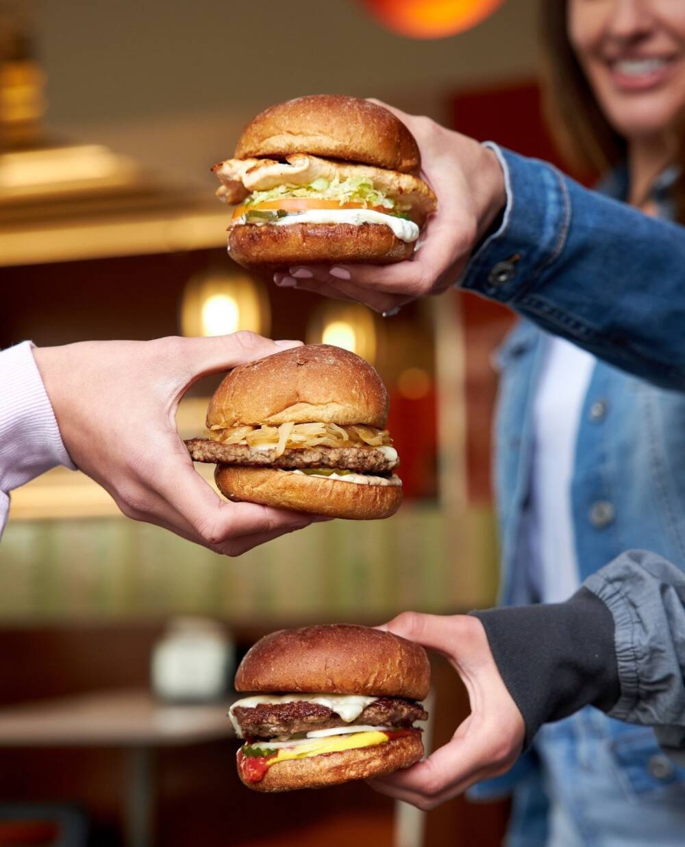 In der Burger Lounge gibt es verschiedene Burgervariationen / ©Burger Lounge
