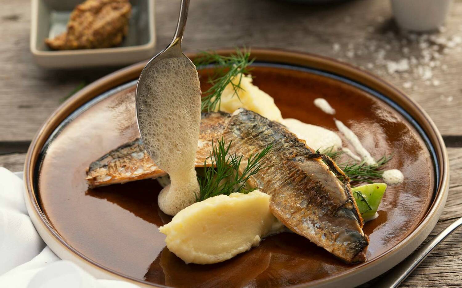 Ob nordische Tapas, Heilbutt oder Perlhuhn – aufgetischt wird nordische Küche mit hohem Anspruch / ©Marc Sill