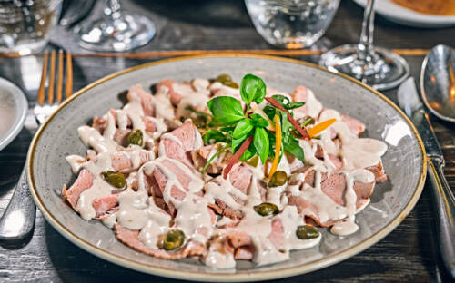 Vitello Tonato im italienischen Restaurant Trattoria Brunello /  ©Marc Sill