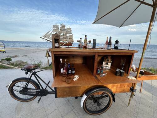 Das Rumfahrrad ist ein ehemalige Bäckereirad, was von Captain Björn umgebaut wurde /©Björn Tiedemann