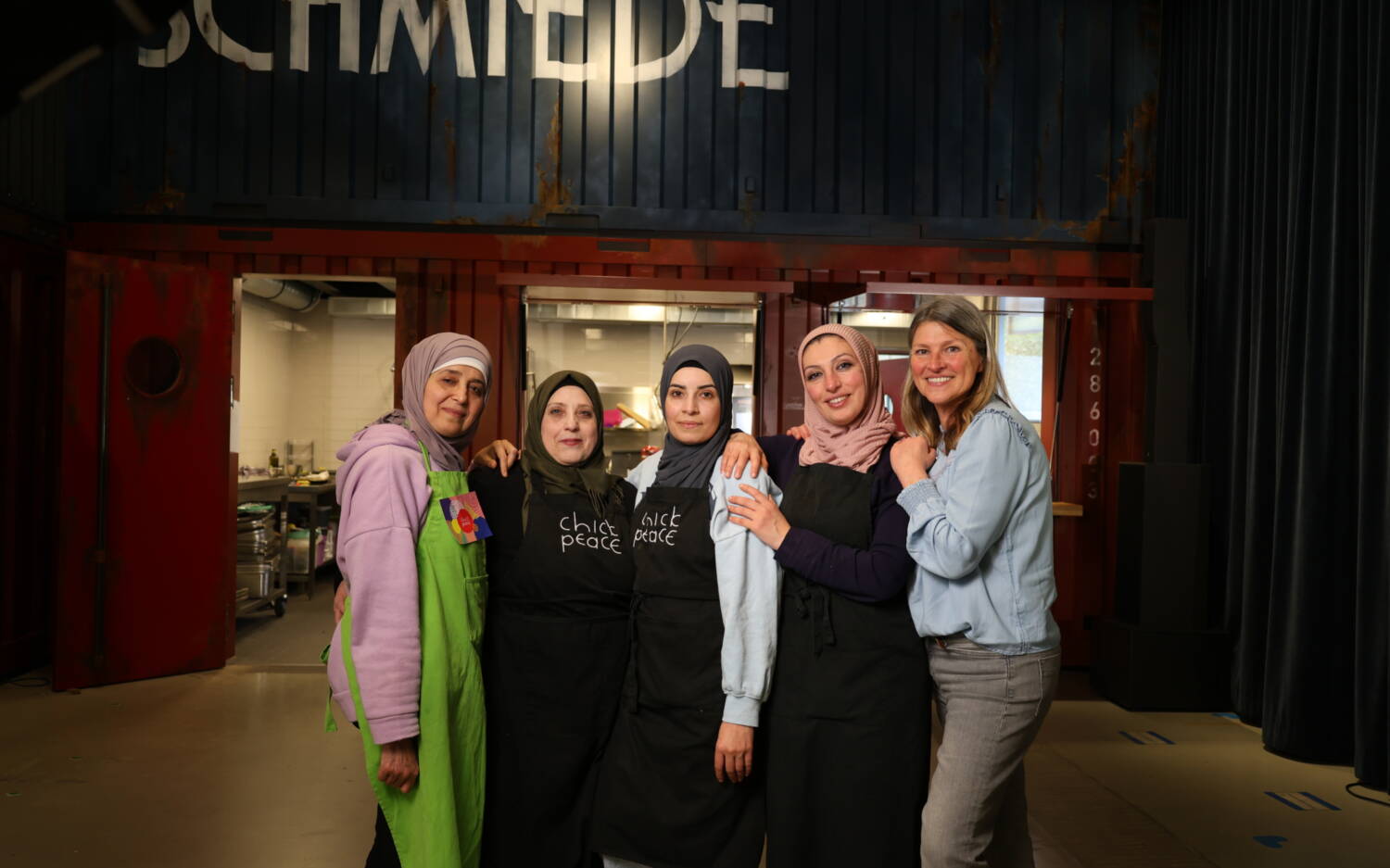 Das Team von Chickpeace wurde in diesem Jahr mit den Nachhaltigkeitspreis der SZENE HAMBURG ausgezeichnet / ©Johanna Zobel