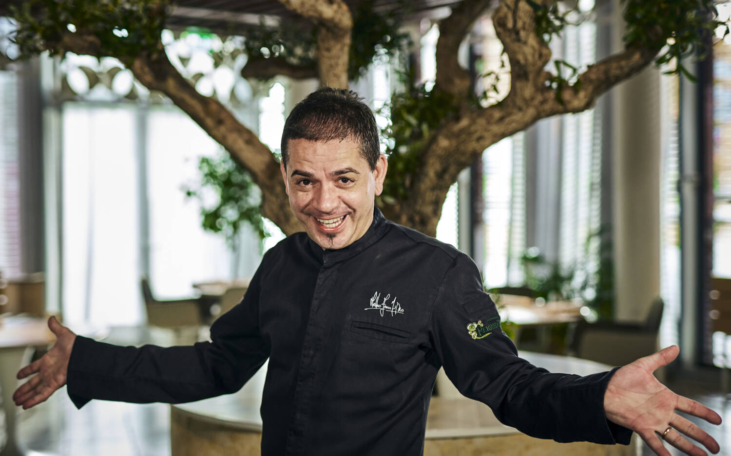 Gastgeber Matteo Ferrantino heißt seine Gäste herzlich willkommen im Bianc / ©Marc Sill 