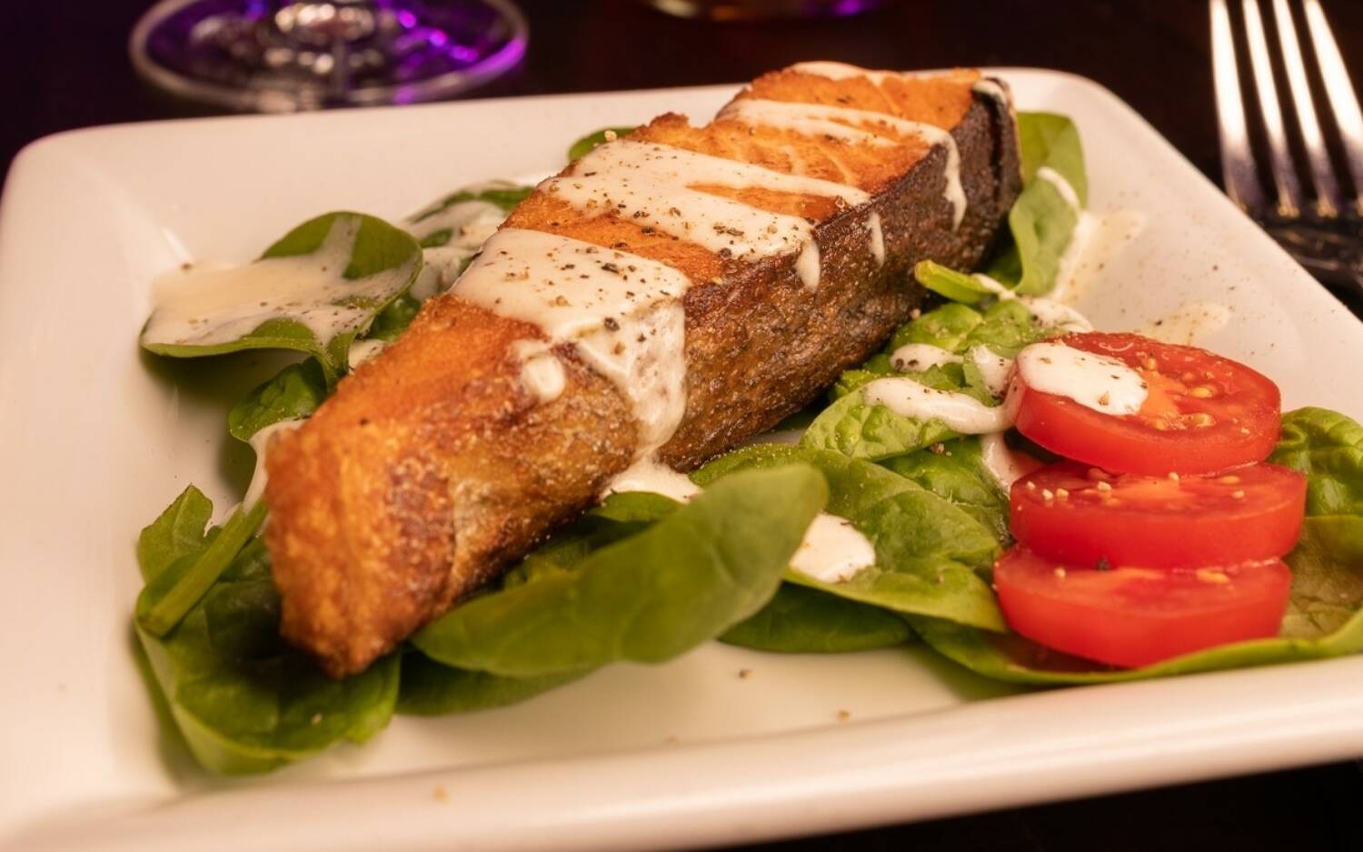 Internationale Küche in Form von Tapas zum Teilen werden in der Deseo Tapas Bar serviert. Darunter auch Klassiker aus Spanien / ©Deseo