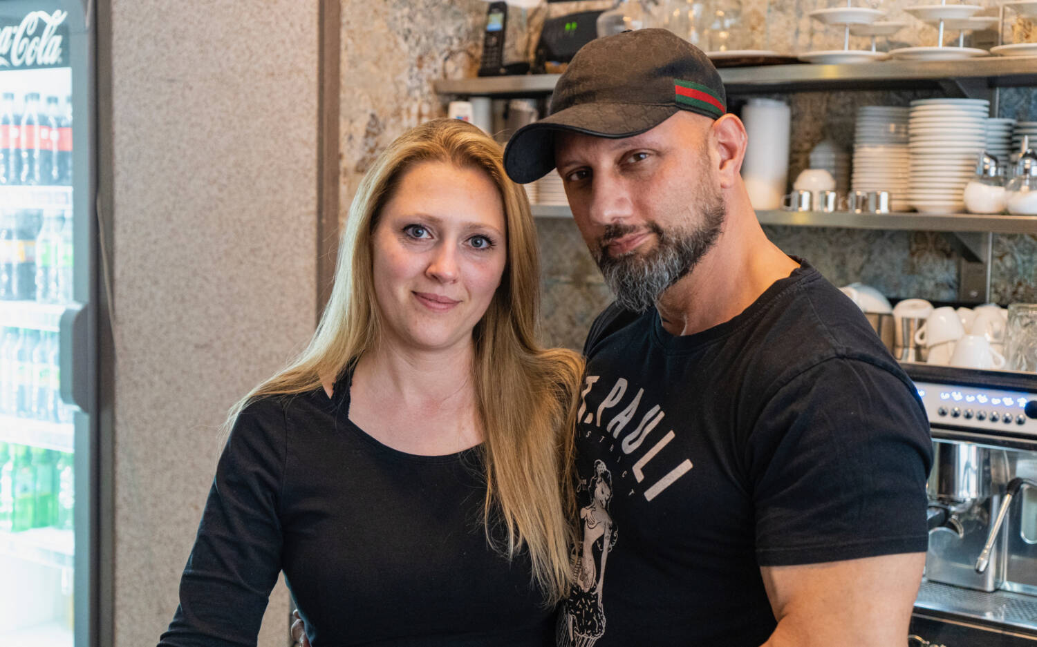 Sarah und Taro Paksoy haben das Sugarfree gemeinsam im Mai 2022 eröffnet / ©Foodiejuli