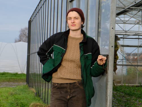 Weibliche Hofnachfolge ist die Ausnahme: Eine davon ist Alina Sannmann, Geschäftsführerin der Gärtnerei Sannmann /©Clay Tiffs