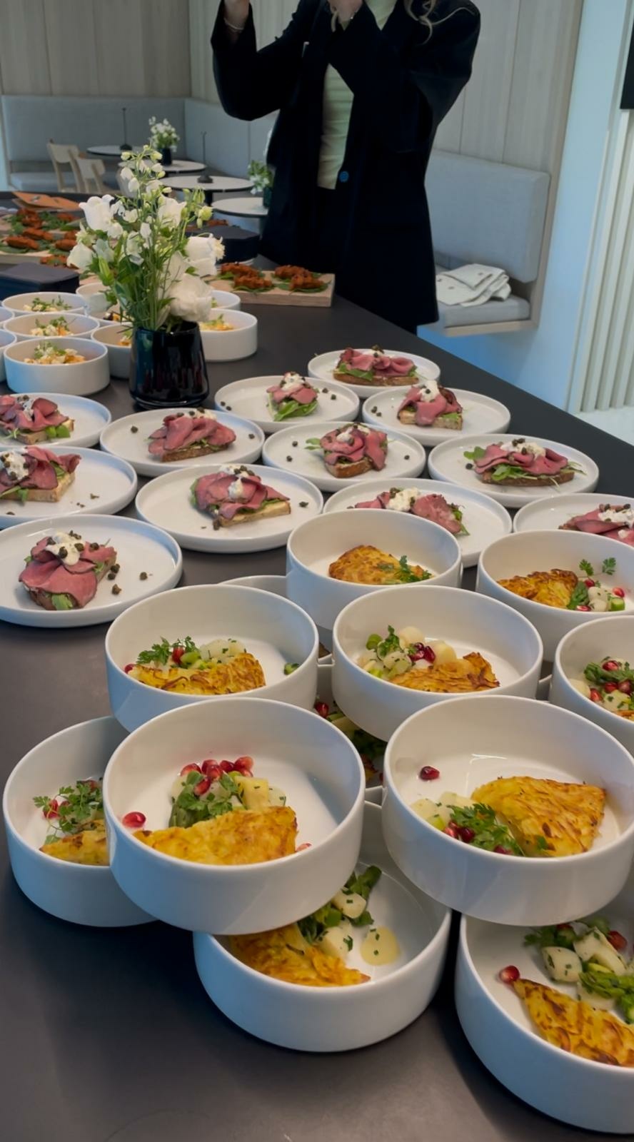 Zur Eröffnung gab es verschiedene Tapas von Kitchen Guerilla / ©Christina Janiszewski