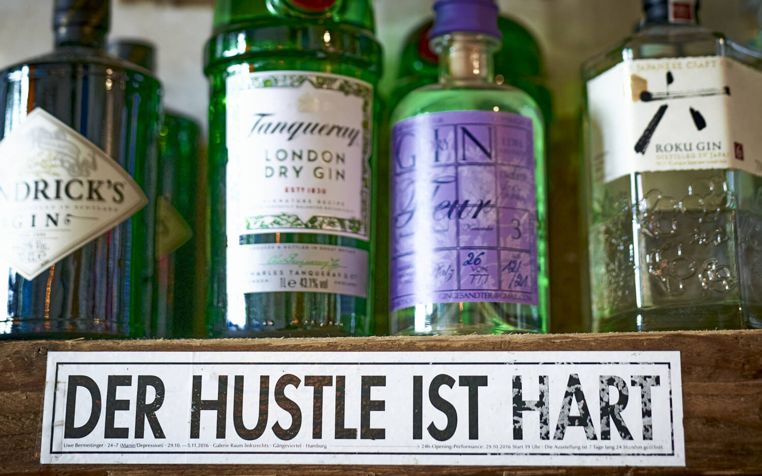 Am Tag ein veganes Café, am Abend eine gemütliche Bar mit ganz eigenem Charme – Fotoautomat inklusive /©Marc Sill