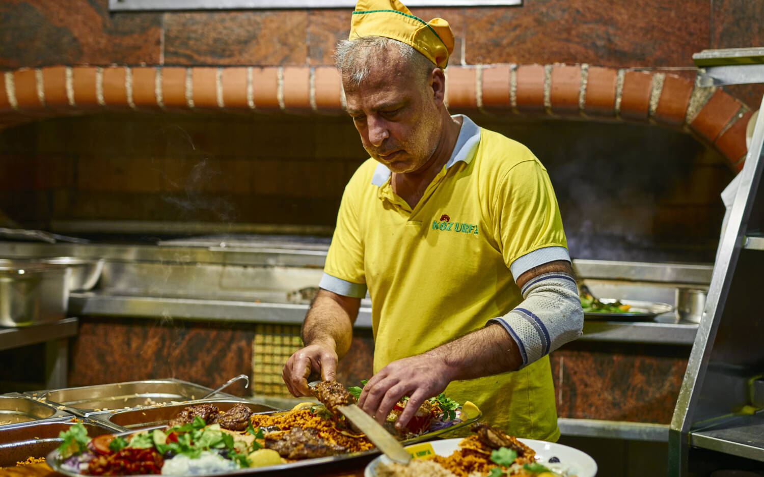 Anatolische Grillspezialitäten in Hamburg: Im Köz Urfa geht’s locker und lecker zu / ©Marc Sill