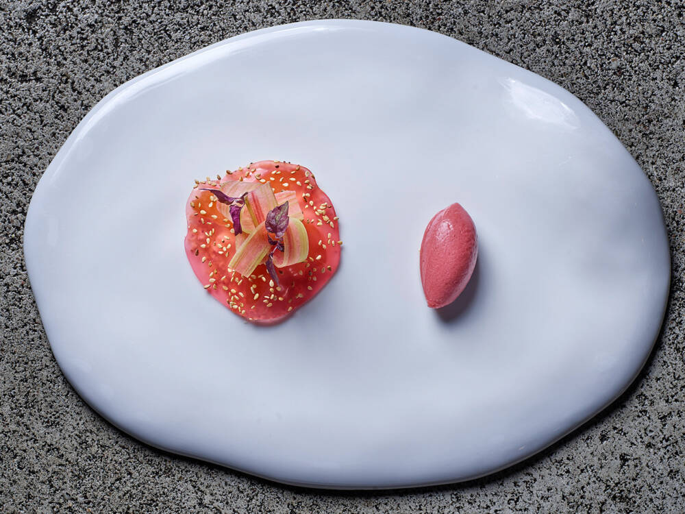 Herausragende Küche gibt es in 16 Sternerestaurants in Hamburg. Eins von zwei Drei-Sternerestaurants ist das The Table vom Kevin Fehling / ©René Riis