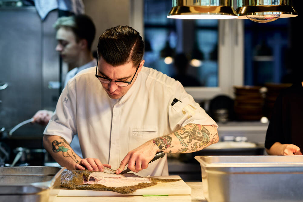 Kevin Bürmann ist Küchenchef in Fabio Haebels Restaurants / ©Marc Sill