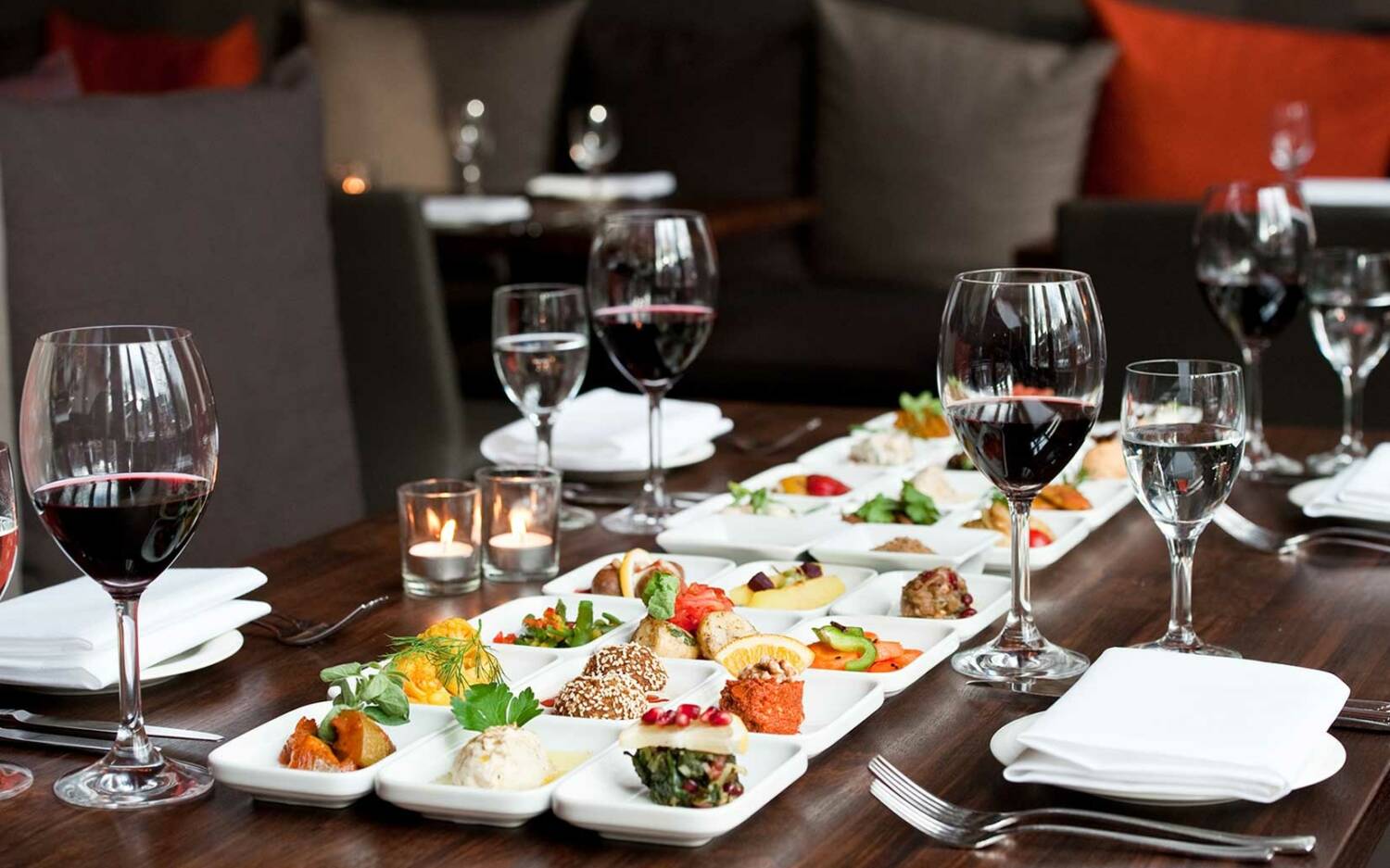 Kulinarische Entdeckungsreise: Das Restaurant in Eimsbüttel ist bekannt für aromatische Vier- oder Fünf-Gänge-Menüs /©Mazza