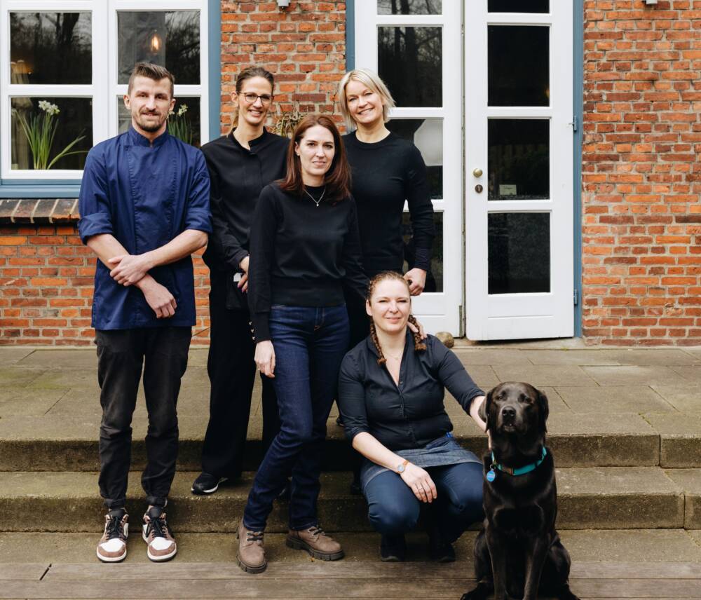 Das Team der Alten Rader Schule freut sich über den Testsieg / ©Julia Schumacher