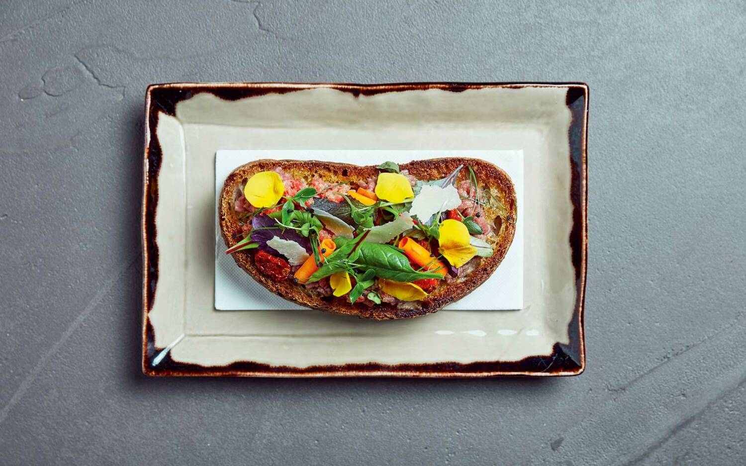 Der Sauerteig stimmt versöhnlich: Bei dem hausgemachten Bruschetta verschwinden alle vorherigen Ärgernisse aus dem Kopf / ©Spaccaforno 