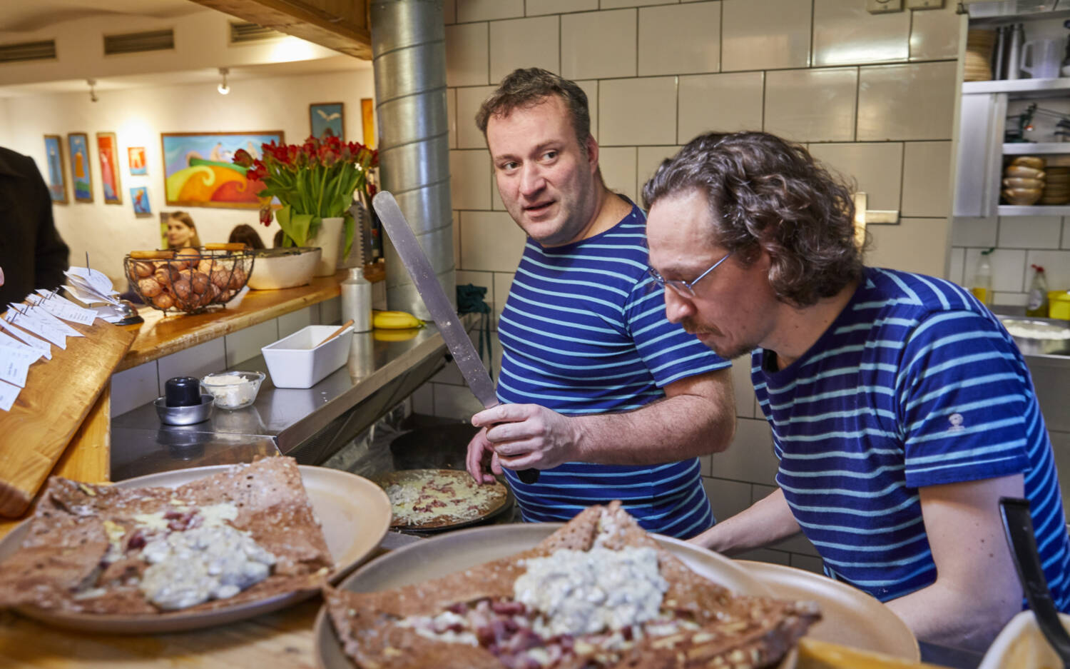 Die Crêpes und Galettes kommen in den unterschiedlichsten Varianten. Natürlich gibt es auch vegane Alternativen / ©Stefan Malzkorn 