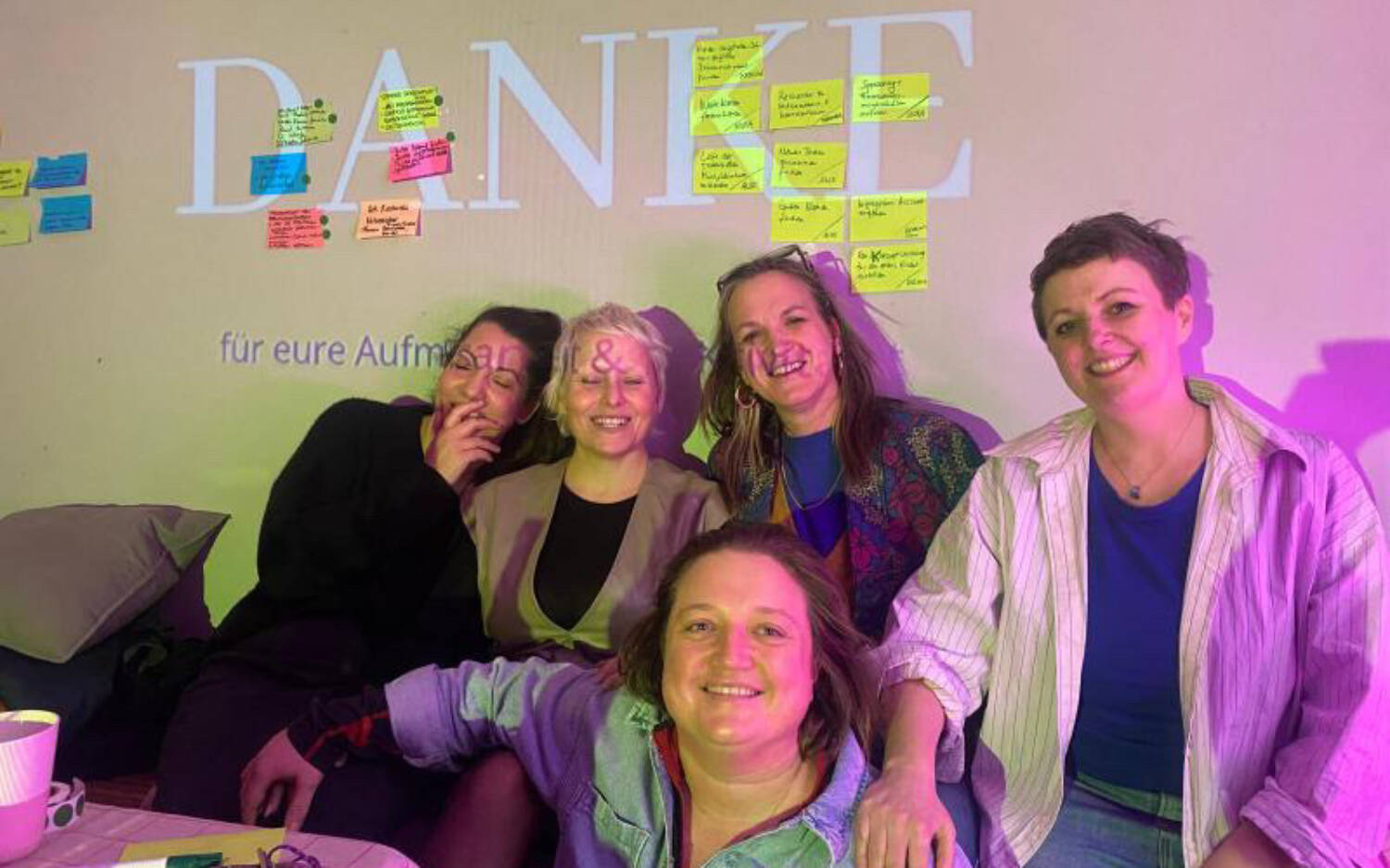 Haben Großes vor: Die Initiatorinnen von We are Kollektiva Theodora Giannoutsou, Helena Gleissner, Kerstin Rose, Nóra Horváth und Ilka von der Ahé  / ©We are Kollektiva
