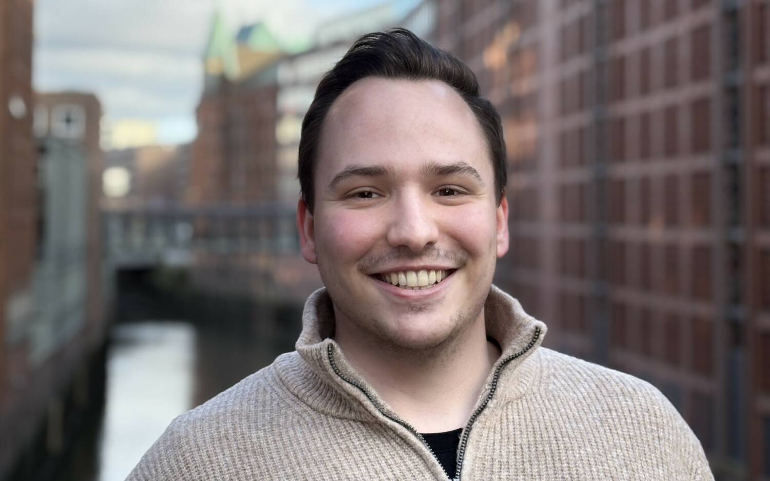 Ist Co-Founder der Job-App Bricks: Yannick Hermann / ©Bricks
