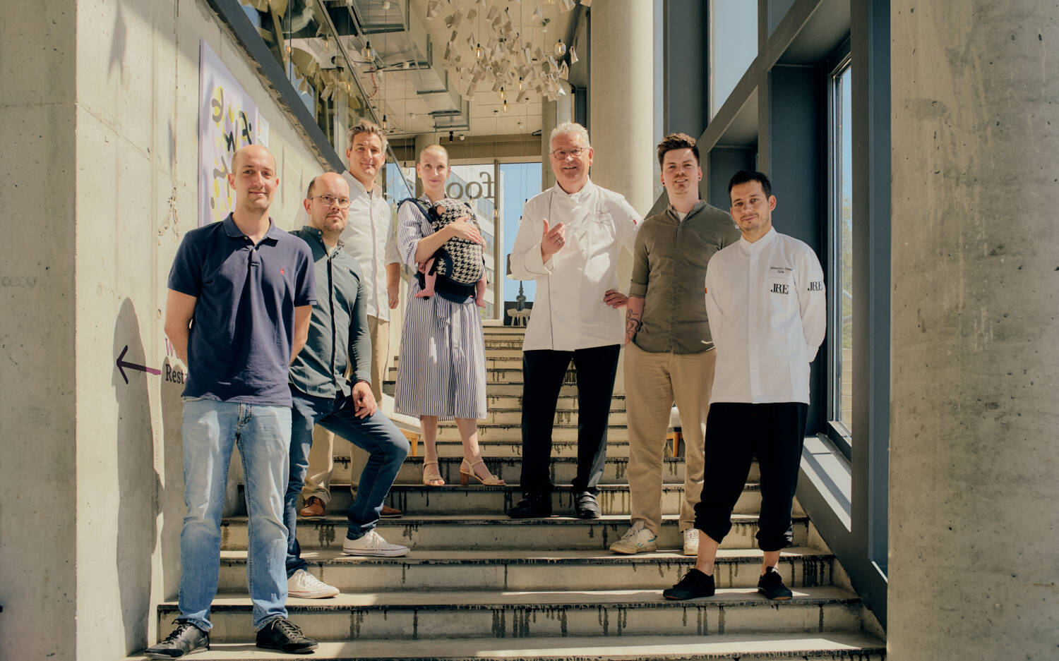 Von links: Fokke Mick (Atlantic Restaurant), Marcel Görke (Heimatjuwel), Matthias Gfrörer (Gutsküche), Sophie Lehmann (100/200 und GLORIE), Heinz O. Wehmann (Landhaus Scherrer), Paul Decker (Koer), Maurizio Oster (Zeik) / ©Wim Jansen