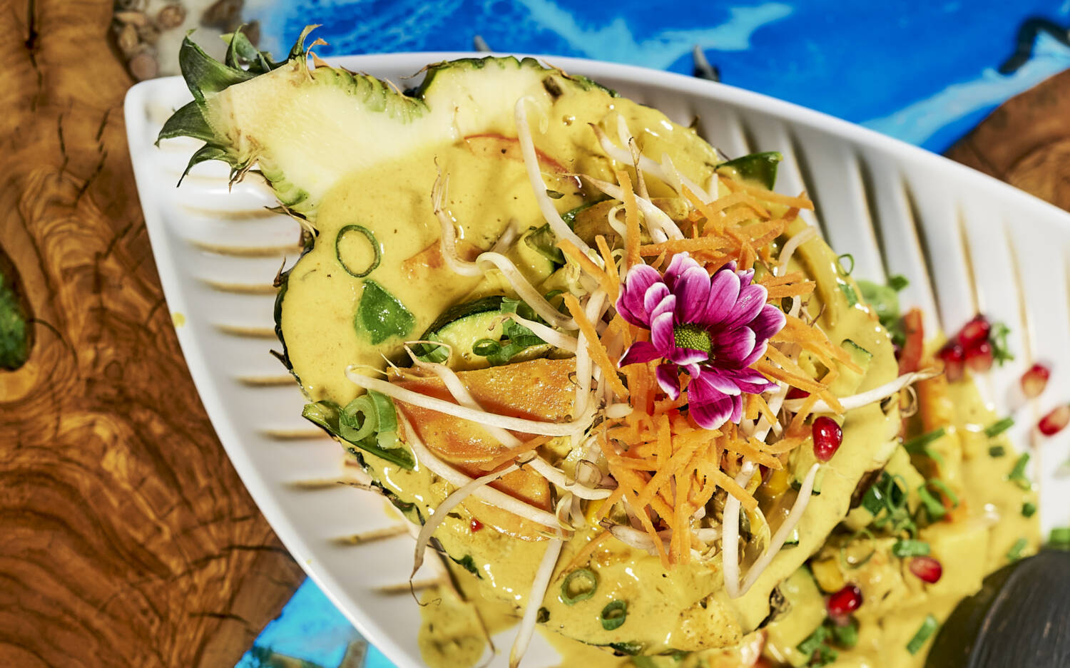 Aromatisch sind die Gerichte im Roatan perfekt abgestimmt und werden von Blüten verziert / ©Marc Sill