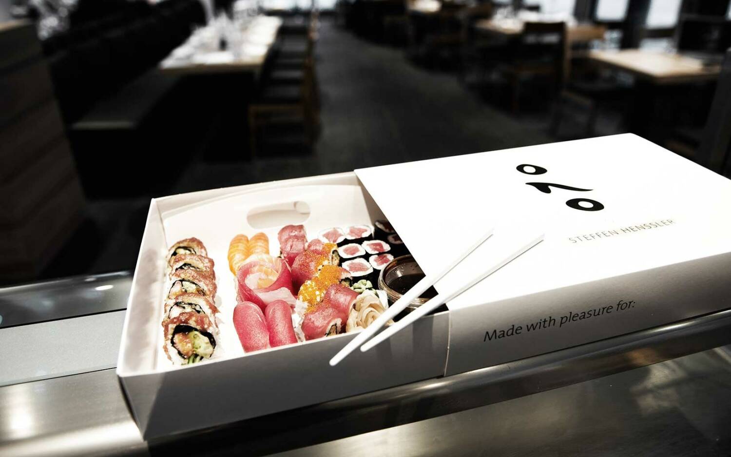 Auch to go köstlich: Sushi von Ono by Steffen Henssler / ©Marc Sill 