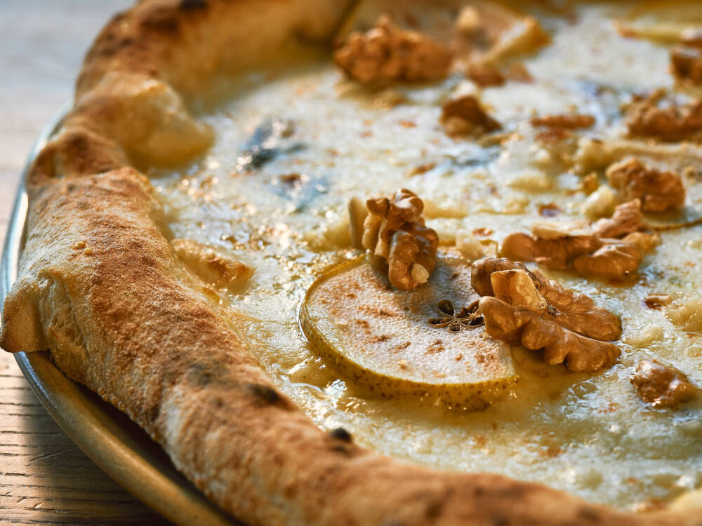 Im Spaccaforno an der Börsenbrücke gibt es authentische neapolitanische Pizza / ©Marc Sill