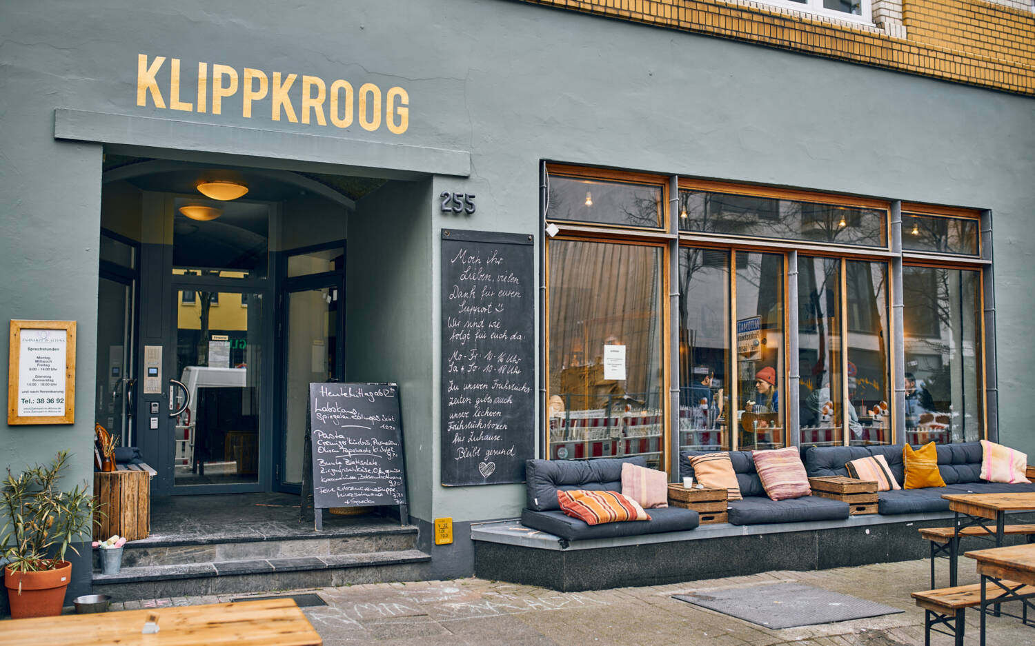 Moin Altona! Die Terrasse des Klippkroog ist beliebt und bei gutem Wetter schnell belegt / ©Marc Sill