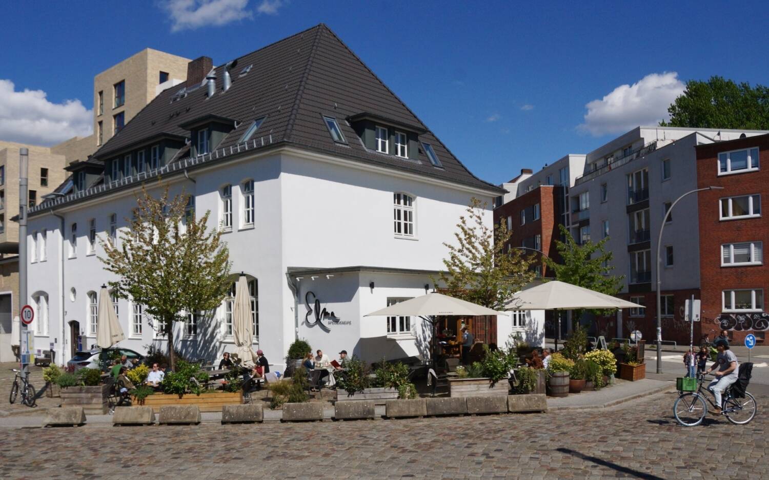 Willkommen in der Mitte Altona! Mittendrin: Elma Speisekneipe / ©Felix Naumann