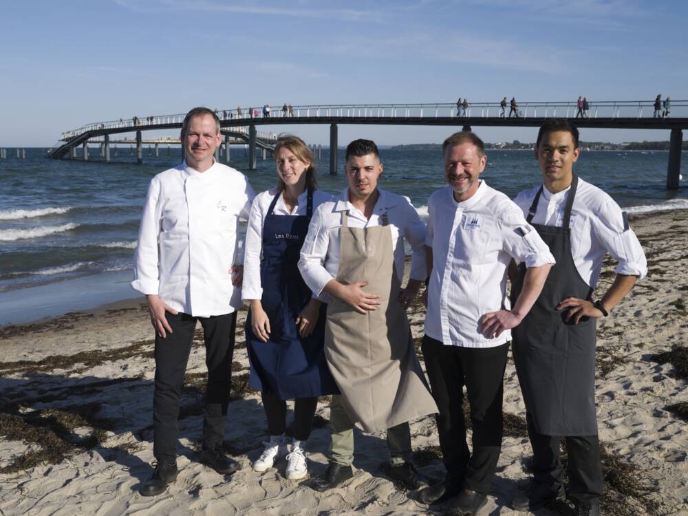 Christoph Rüffer, Nathalie Lebond, Simone Melis, Thomas Lemke und Taro Bünemann kochen den Auftakt des 39. Schleswig-Holstein Gourmet Festival / ©M.Brodt
