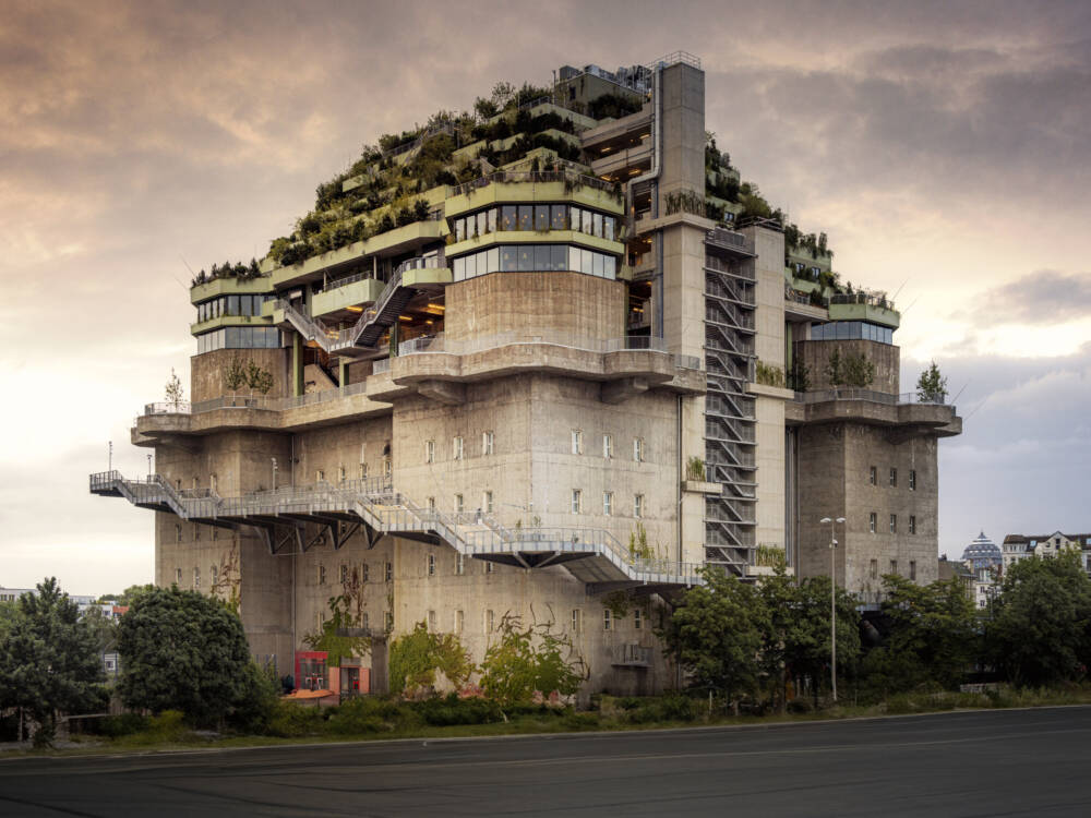 Einst Mahnmal, jetzt Hingucker: der begrünte Bunker / ©MEDIASERVER HAMBURG / HMG / HAMBURGVIEWS