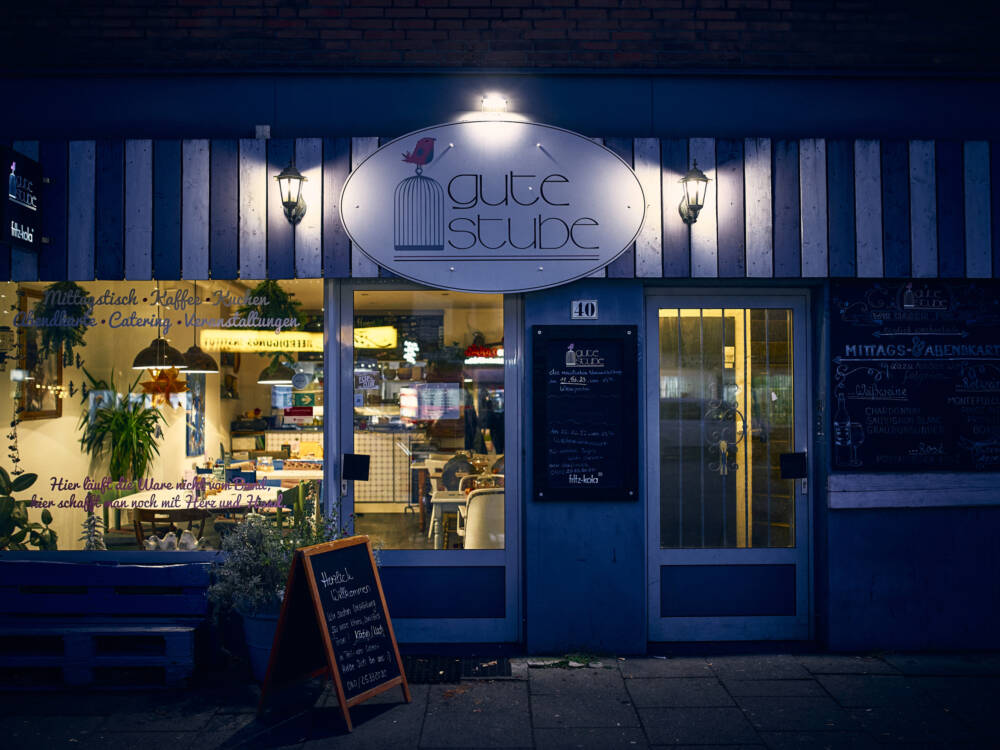 Gepflegt, herzlich, und herrlich unaufgeregt: In der Guten Stube in Eilbek fühlen sich unsere Tester sehr wohl / ©Marc Sill