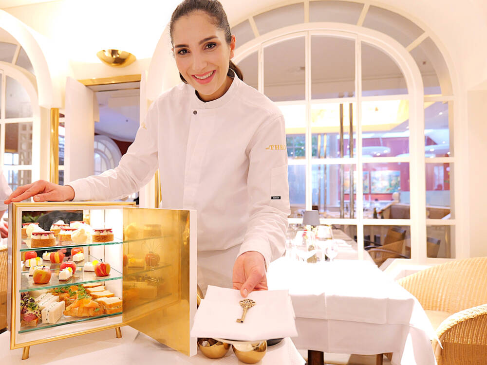 Seit Anfang des Jahres kreiert Chef Patissière des Grand Elysée Hamburg Imen Chabbi ein saisonalas Afternoon-Tea-Erlebnis /©Grand Elysée Hamburg
