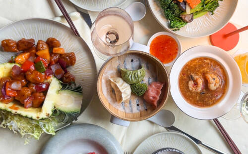 Die Latte hängt hoch: Im Wàh Restaurant im schicken Pöseldorf ist chinesisches Fine-Dining angesagt / ©Johanna Sprave 