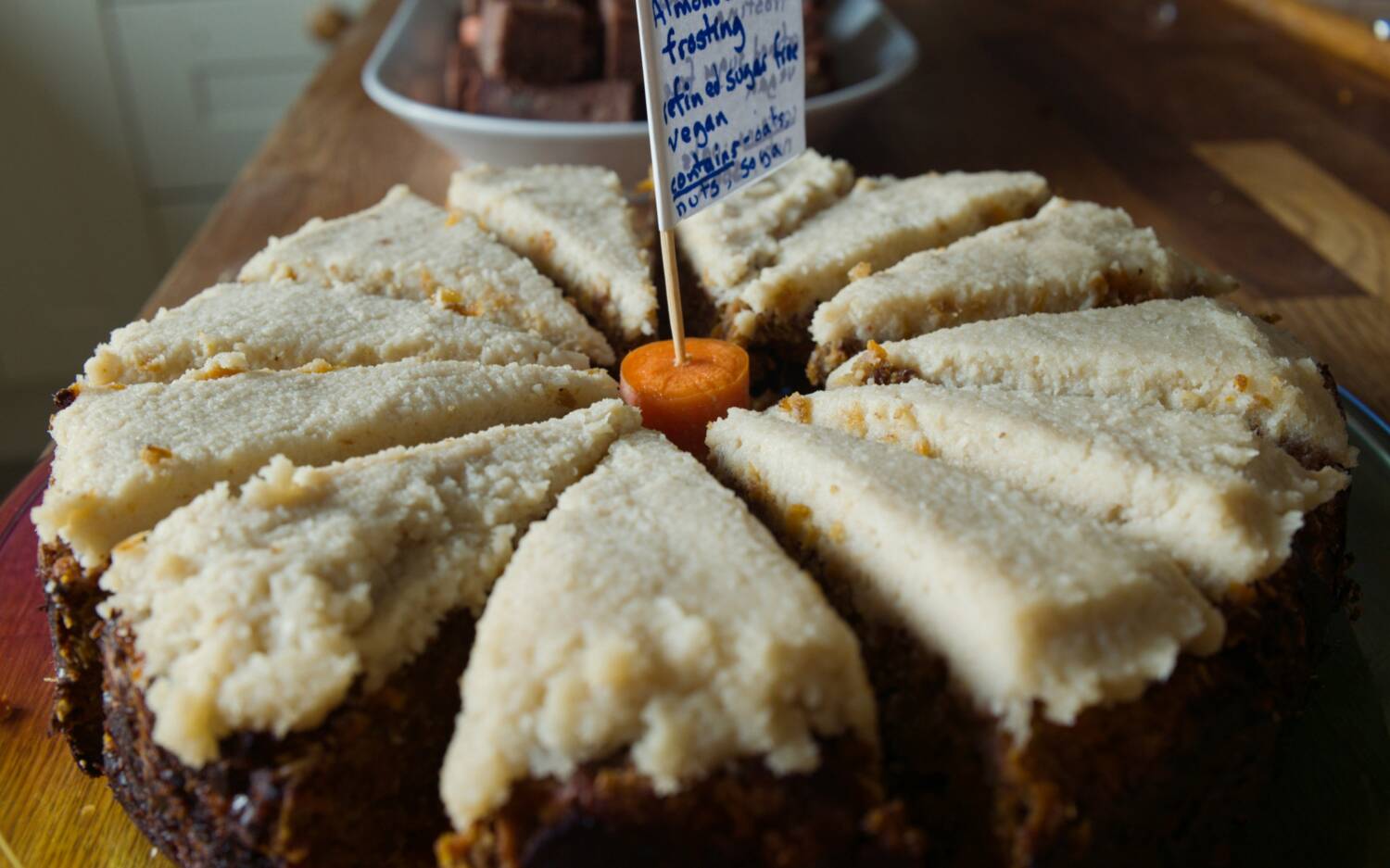 Große vegane Kuchenauswahl gibt es im Manos Vegan Cake! ©Unsplash/Marc Pell