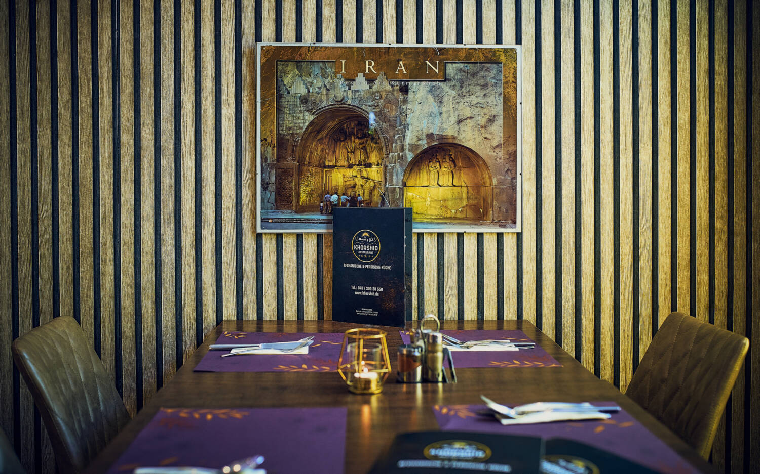 Im Alsterdorfer Khorshid wird persische Küche in schlichter Atmosphäre aufgetischt / ©Marc Sill 