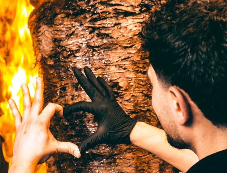 Mit Liebe: Bei Siggy’s Gemüse Kebap wird der Spieß selbst gesteckt / ©Siggy’s Gemüse Kebap