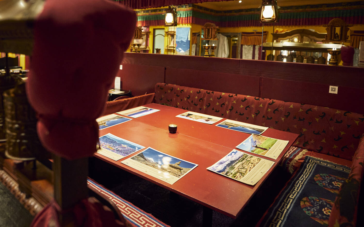 Wer in Hamburg asiatisch essen gehen möchte und dabei etwas Besonderes erleben will: Im Tibet erlebt man tibetanische Kultur und Kulinarik /©Marc Sill