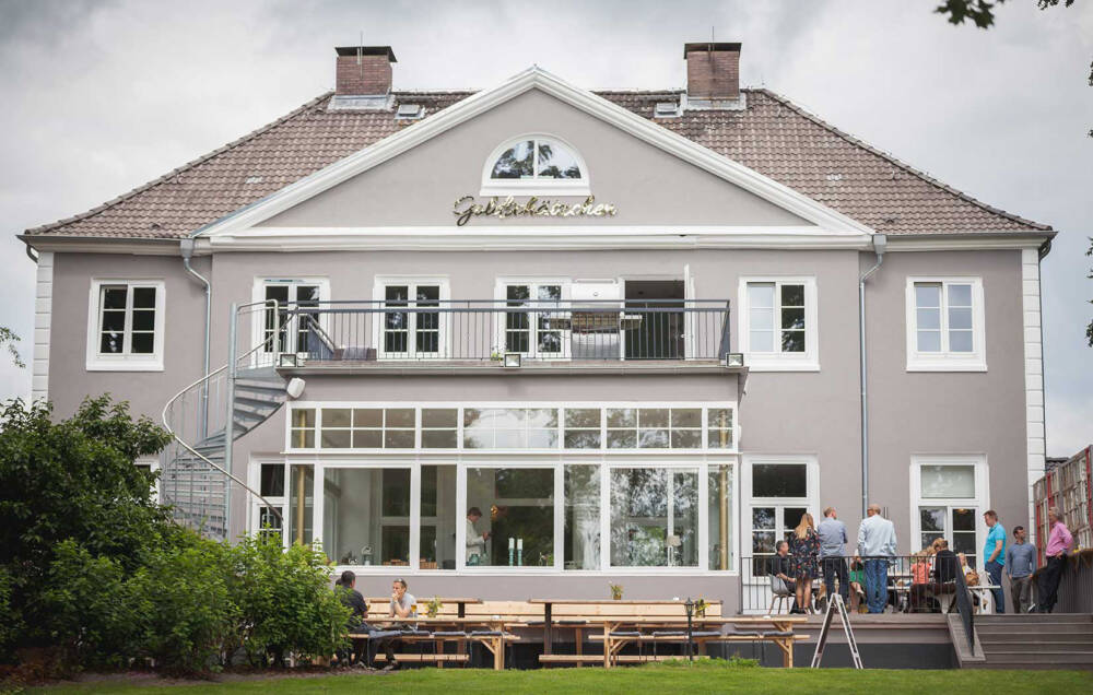 Das alte Herrenhaus ist Kulisse für zahlreiche Events jedes Jahr / ©Goldschätzchen