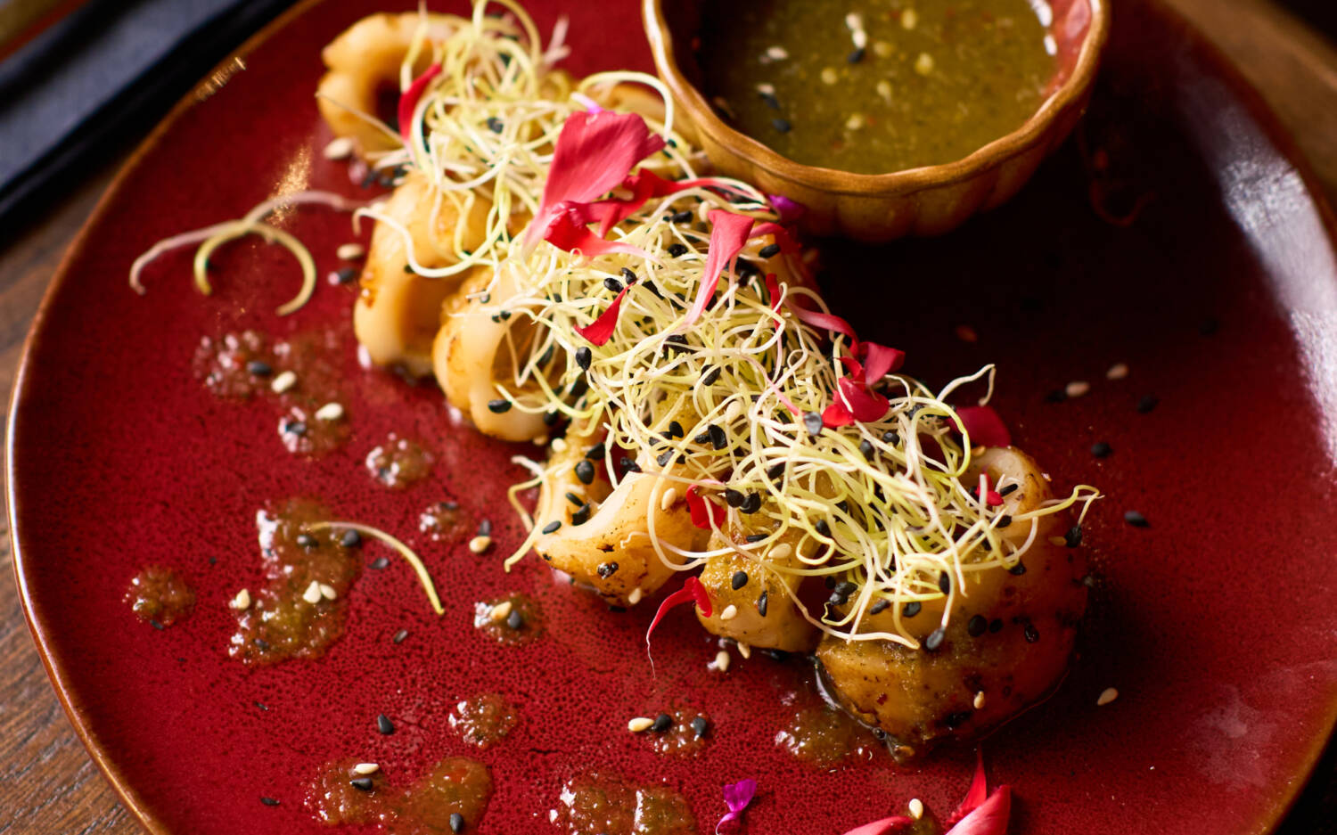 Das Lokal in Ottensens Zentrum besticht seit Dezember 2024 mit kreativer Küche / ©Ot Restaurant