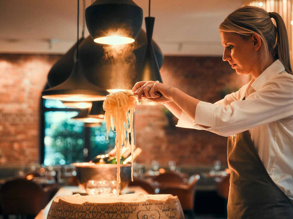 Findet die Balance zwischen Kreativität und klassischer Handwerkskunst: das Mangold im Gastwerk / ©Gastwerk Hotel Hamburg