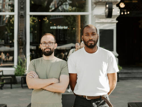 Haben seit Anfang 2025 feste Räumlichkeiten für das Criss Studio in Hamburg: Mateusz A Żurek und Jahmarley Grant / ©Criss Studio